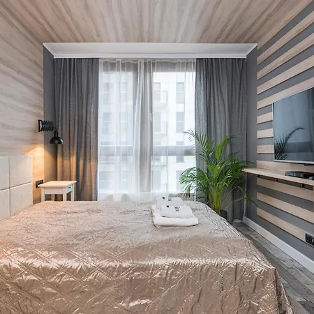 Daire Maya's Flats & 24 - Hollywood Gdansk
