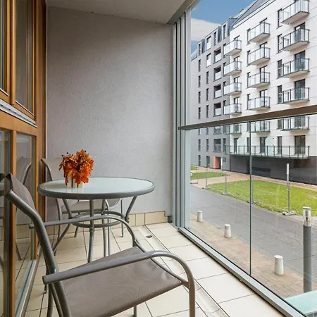 Daire Maya's Flats & 24 - Hollywood Gdansk