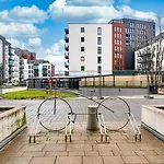 Maya's 24 - Hollywood Hotell Gdańsk