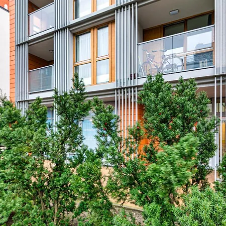 Maya's Flats & 24 - Hollywood Hotel Danzica