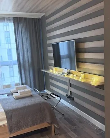 Maya's Flats 24 - Hollywood 格但斯克